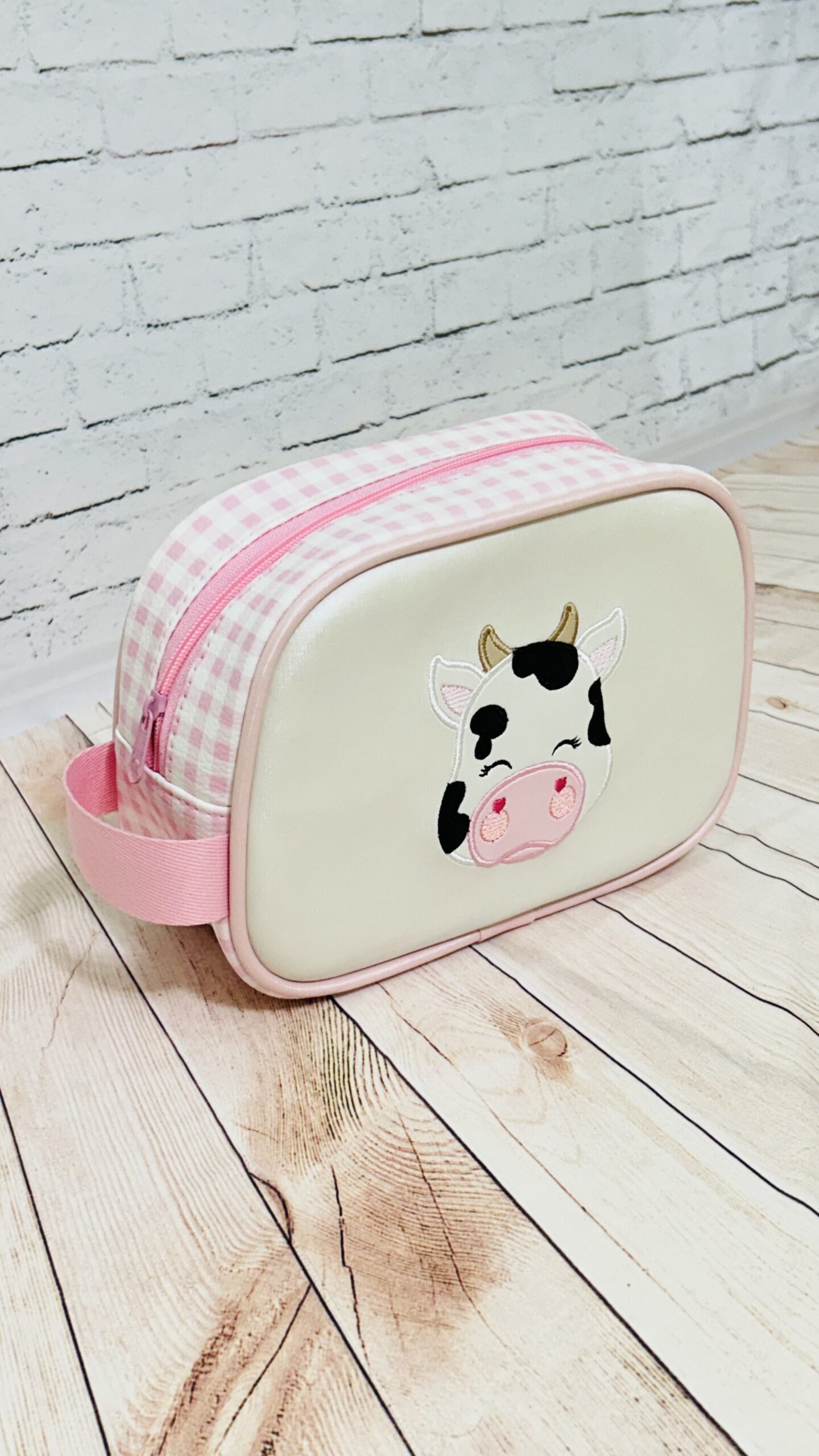 Kit Lúdico Vaquinha: Mochila e Necessaire - Imagem 2