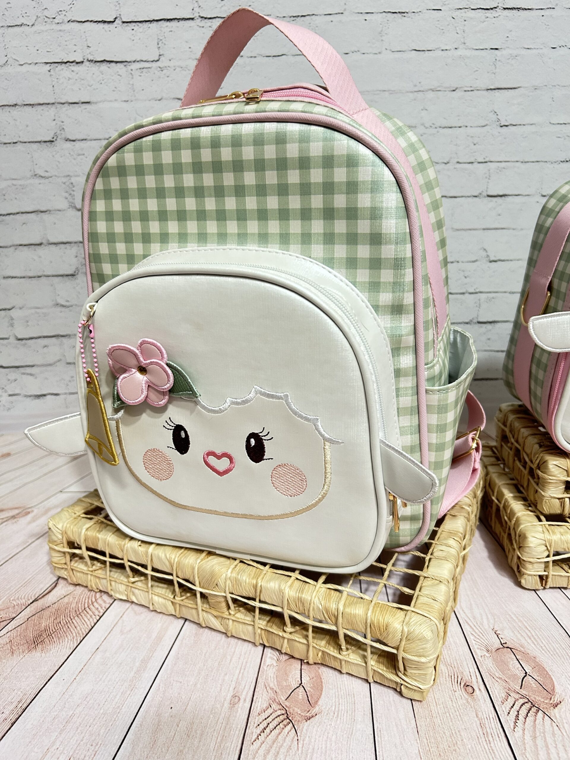 Mochila Escolar Charm